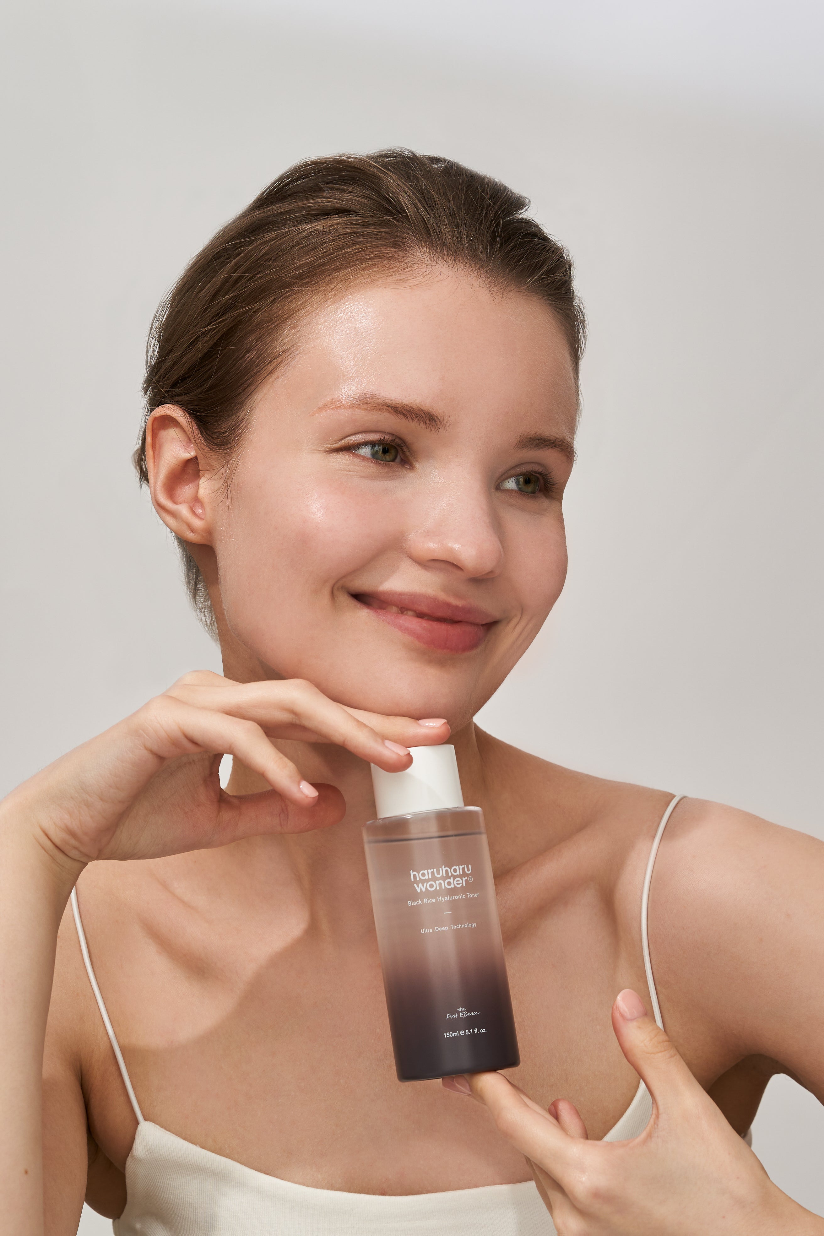 Haruharu Wonder Black Rice Hyaluronic Toner