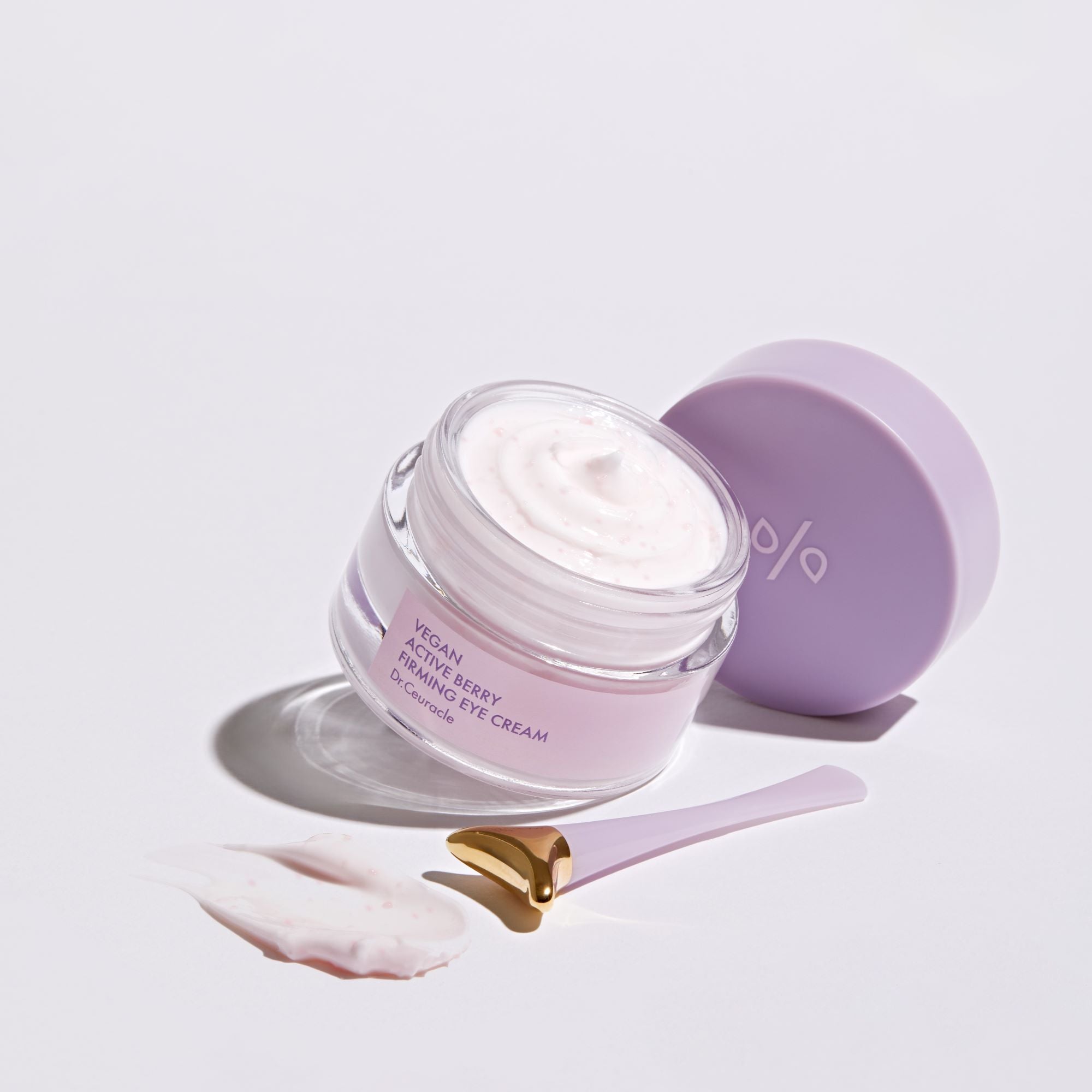 Dr.Ceuracle VEGAN ACTIVE BERRY FIRMING EYE CREAM