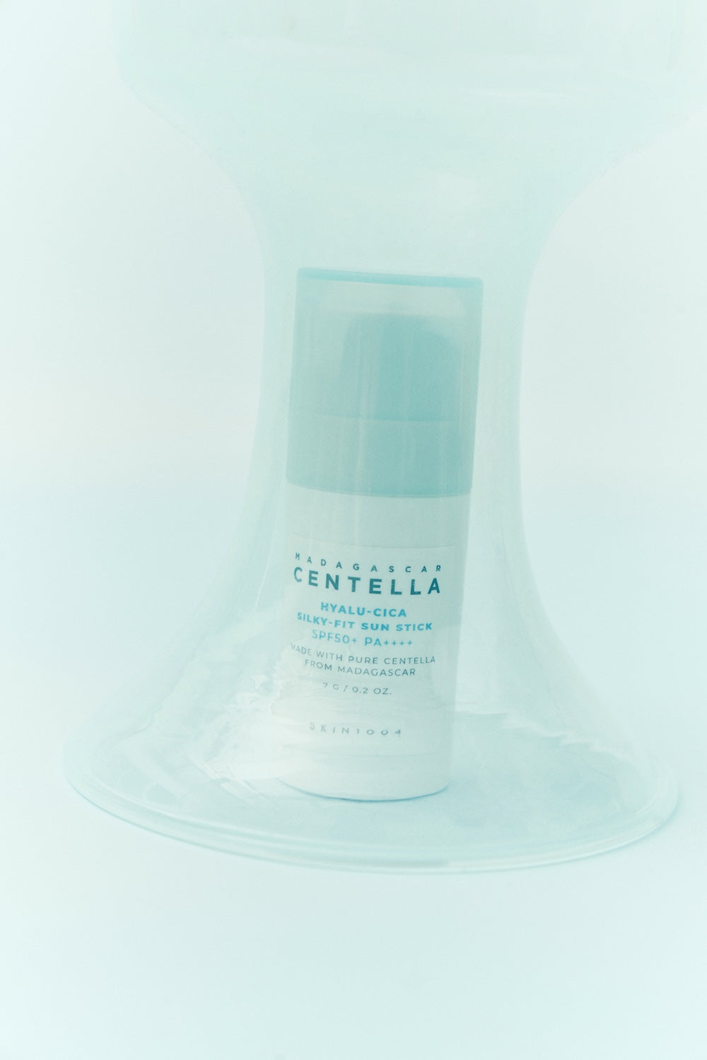 SKIN1004 Madagascar Centella Hyalu-Cica Silky Fit Sun Stick
