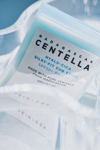 SKIN1004 Madagascar Centella Hyalu-Cica Silky Fit Sun Stick